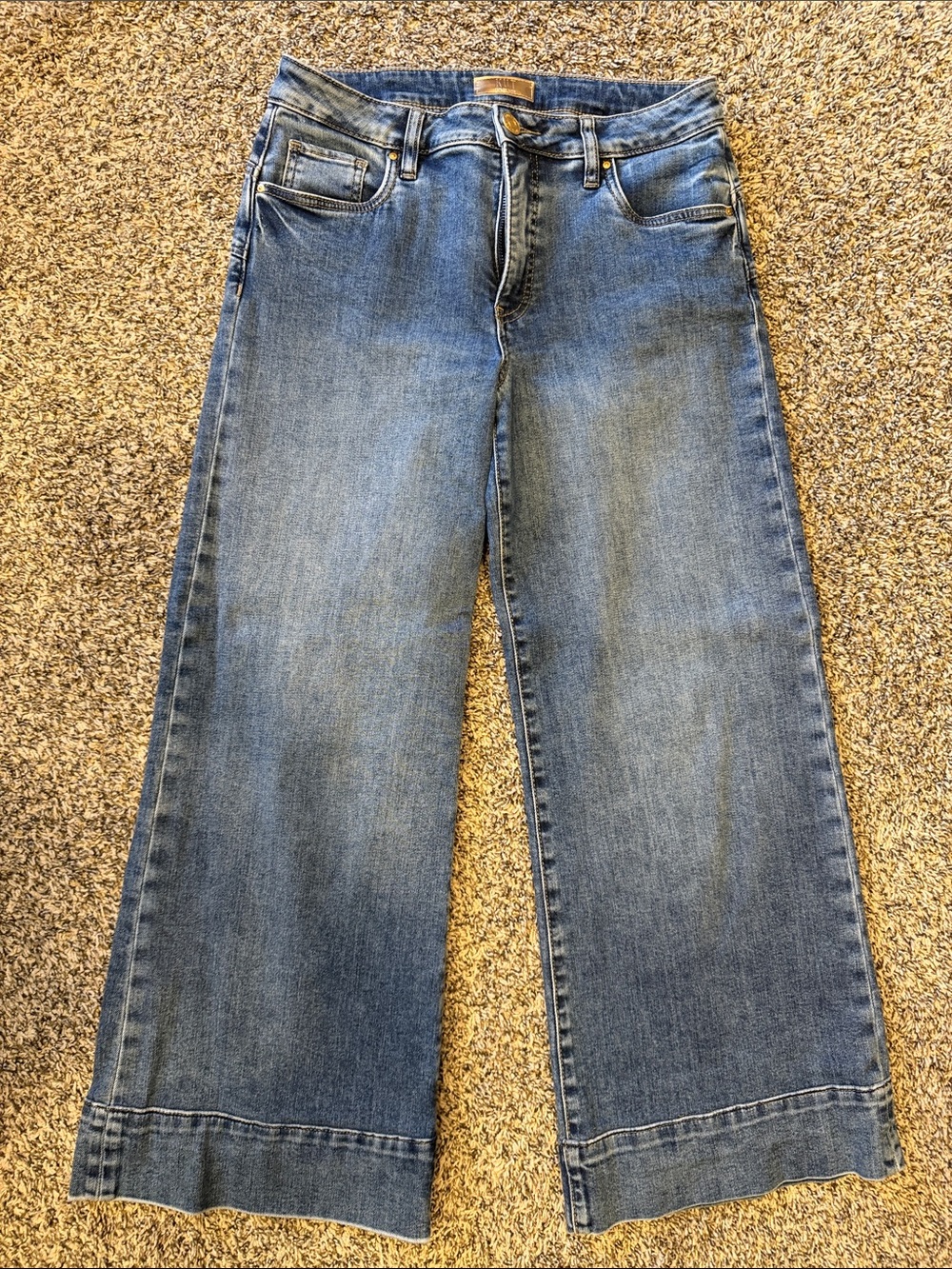 Kut from the Kloth Medium Blue Wide-Leg Jeans with Cuffed Hem